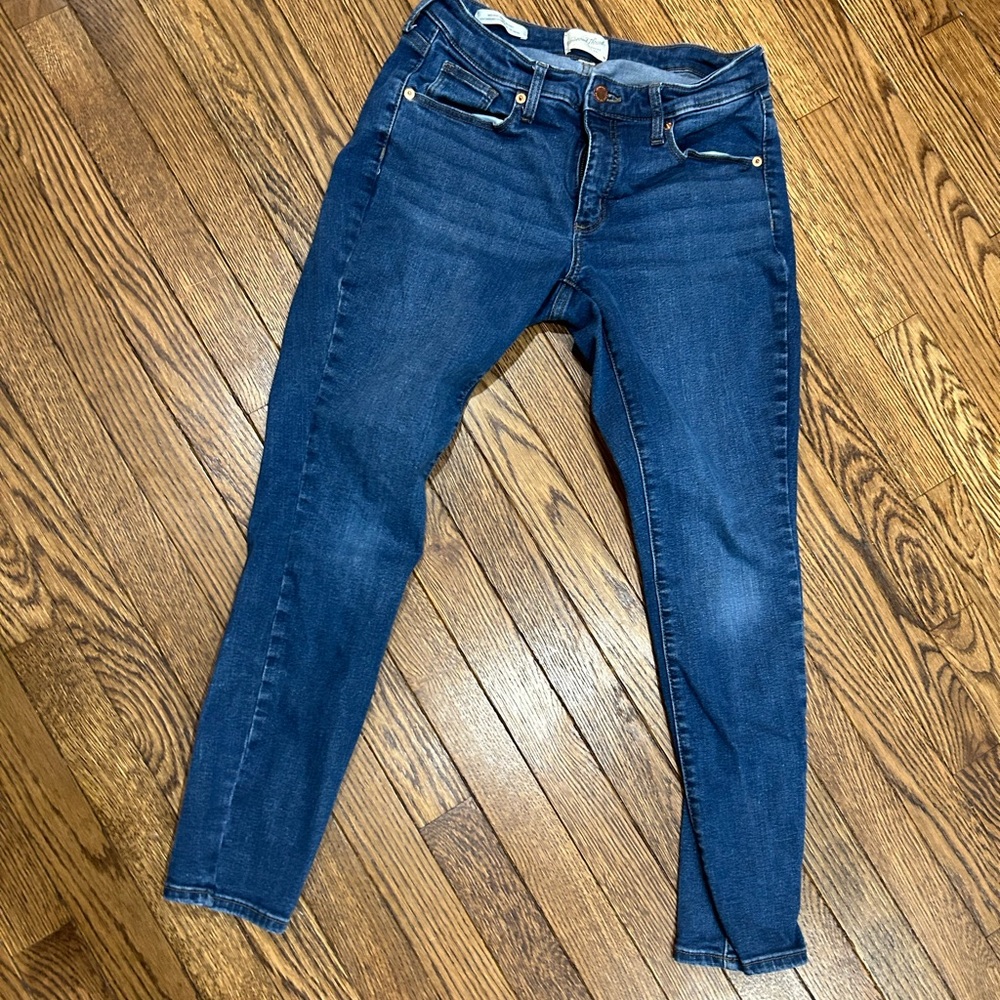 Universal thread Mid rise curvy skinny jeans